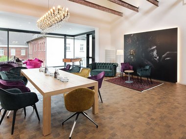 Kreativraum Kubus mit Block 