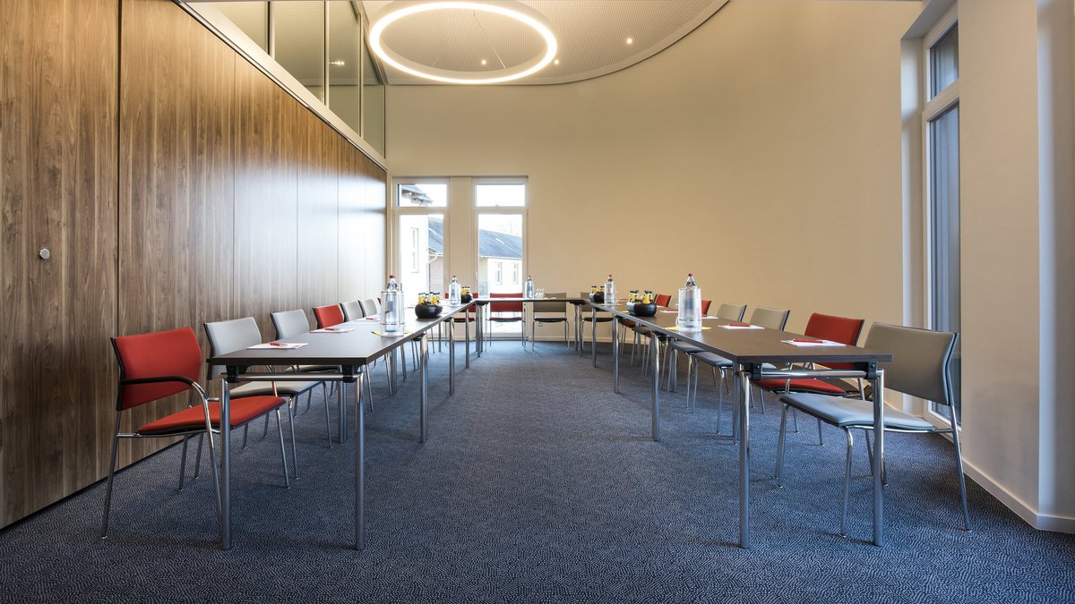 Antwerpen mit U-Form 